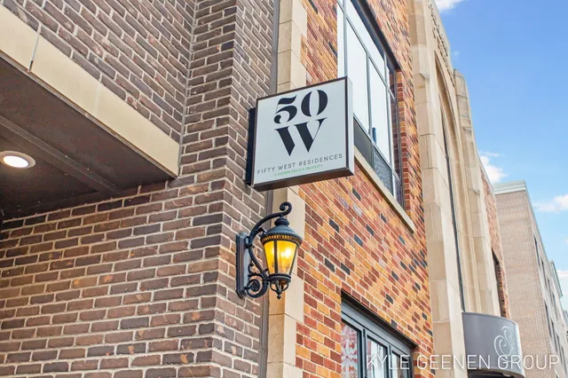 $674,900 | 50 West 8th Street, Unit 403, Holland, MI 49423
