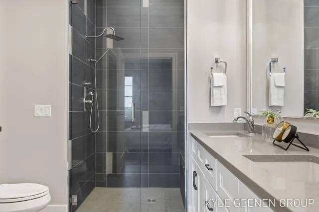 $674,900 | 50 West 8th Street, Unit 403, Holland, MI 49423