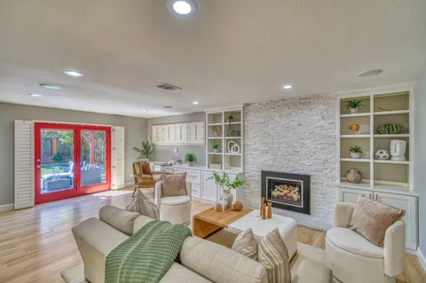 $2,898,000 | 2425 Briarwood Drive, San Jose, CA 95125