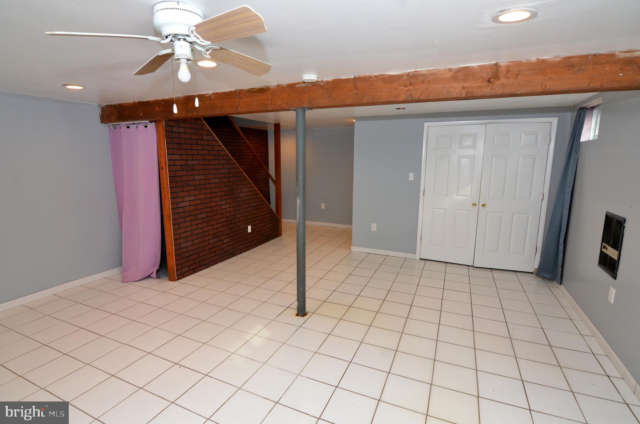 116 Turnbridge Drive Lancaster, PA 17603 - Photo 27 of 41 a view of an empty room