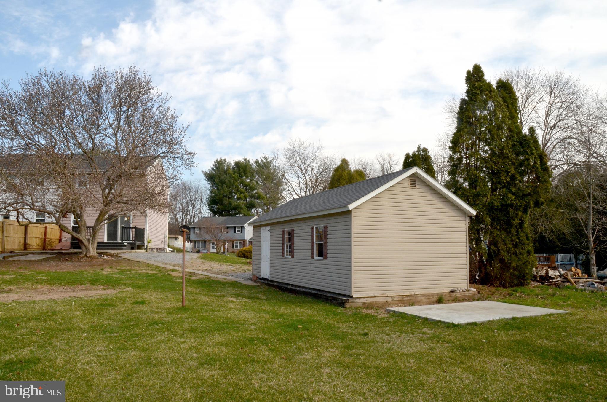 116 Turnbridge Drive Lancaster, PA 17603 - Photo 38 of 41 a view of a house with a yard