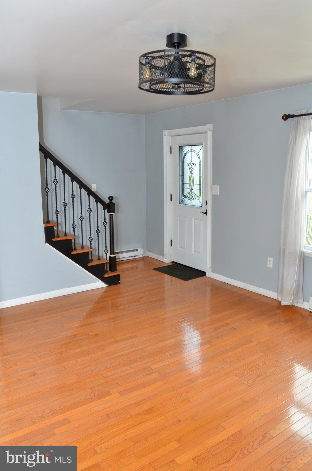 116 Turnbridge Drive Lancaster, PA 17603 - Photo 7 of 41 a view of a livingroom with wooden floor