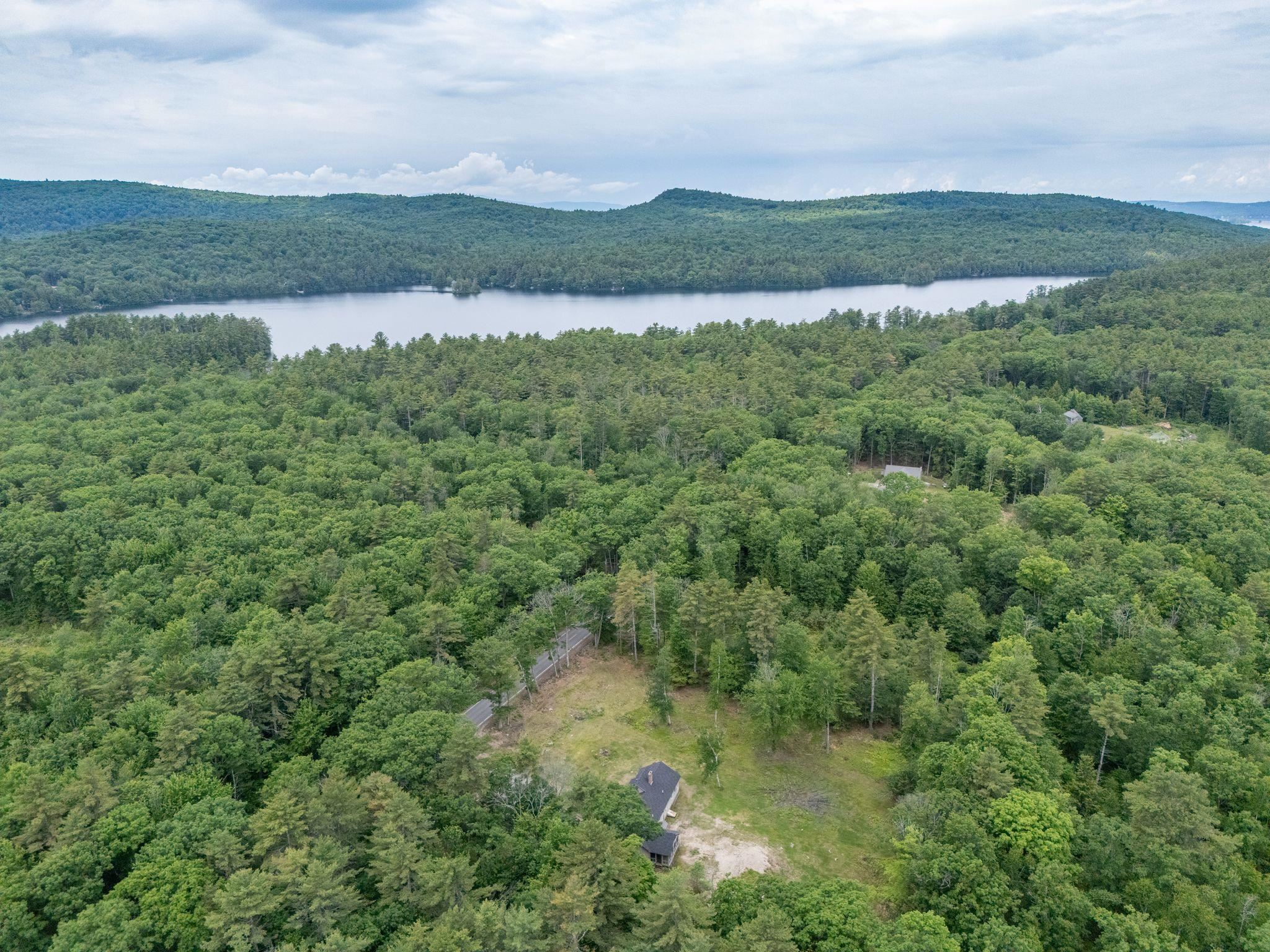 314 Wentworth Road Brookfield, NH 03872 - Photo 2 of 60