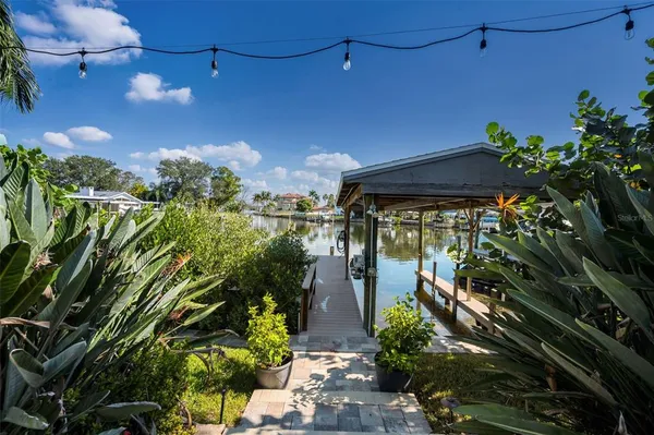 $6,800 | 110 Carlyle Circle, Palm Harbor, FL 34683