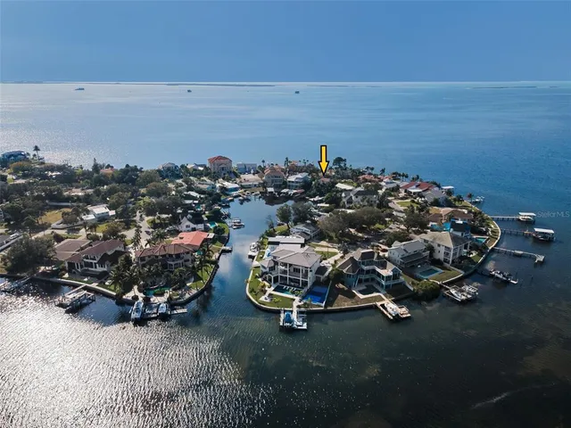 $6,800 | 110 Carlyle Circle, Palm Harbor, FL 34683