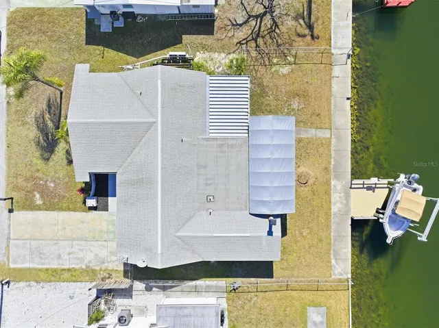 $450,000 | 13701 Maria Drive, Hudson, FL 34667