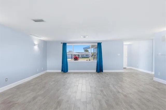 $450,000 | 13701 Maria Drive, Hudson, FL 34667