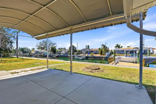 $450,000 | 13701 Maria Drive, Hudson, FL 34667