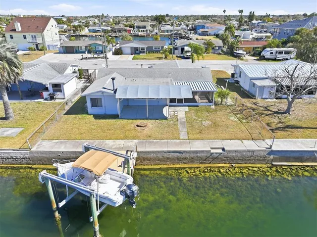 $450,000 | 13701 Maria Drive, Hudson, FL 34667