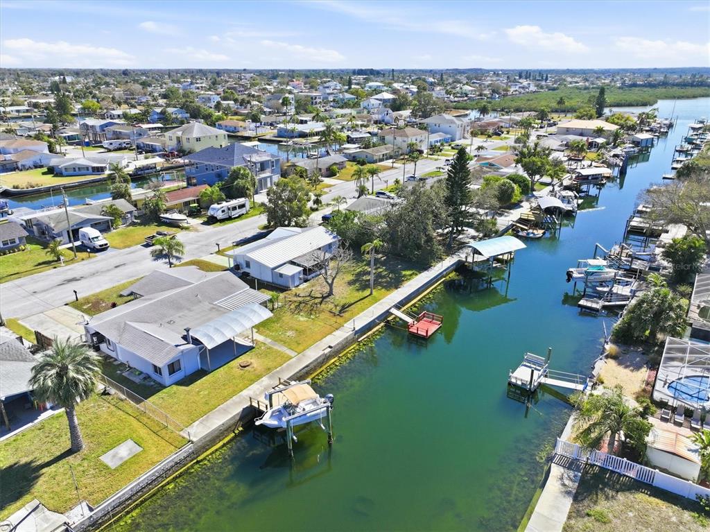 13701 Maria Drive Hudson, FL 34667 - Photo 6 of 57