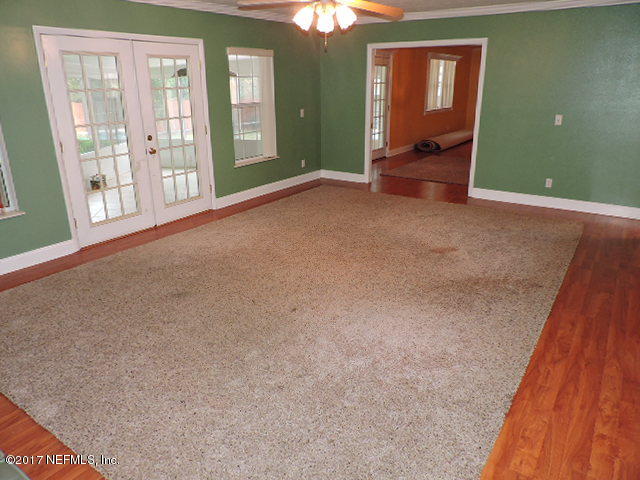 1223 Montevideo Road Jacksonville, FL 32216 - Photo 10 of 34 DSCN3366