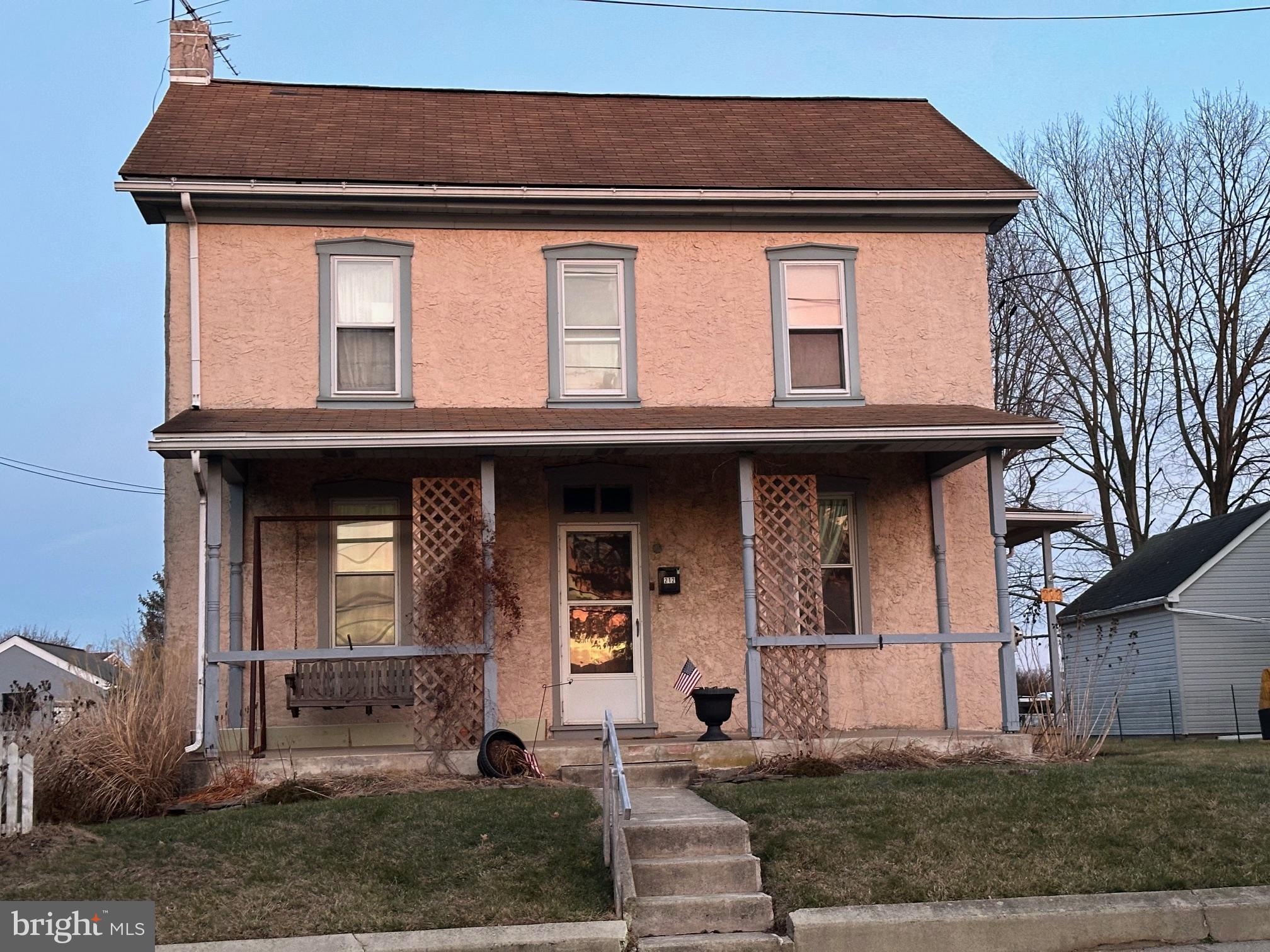212 Main Street Red Hill, PA 18076 - Photo 2 of 18 a front view of a house