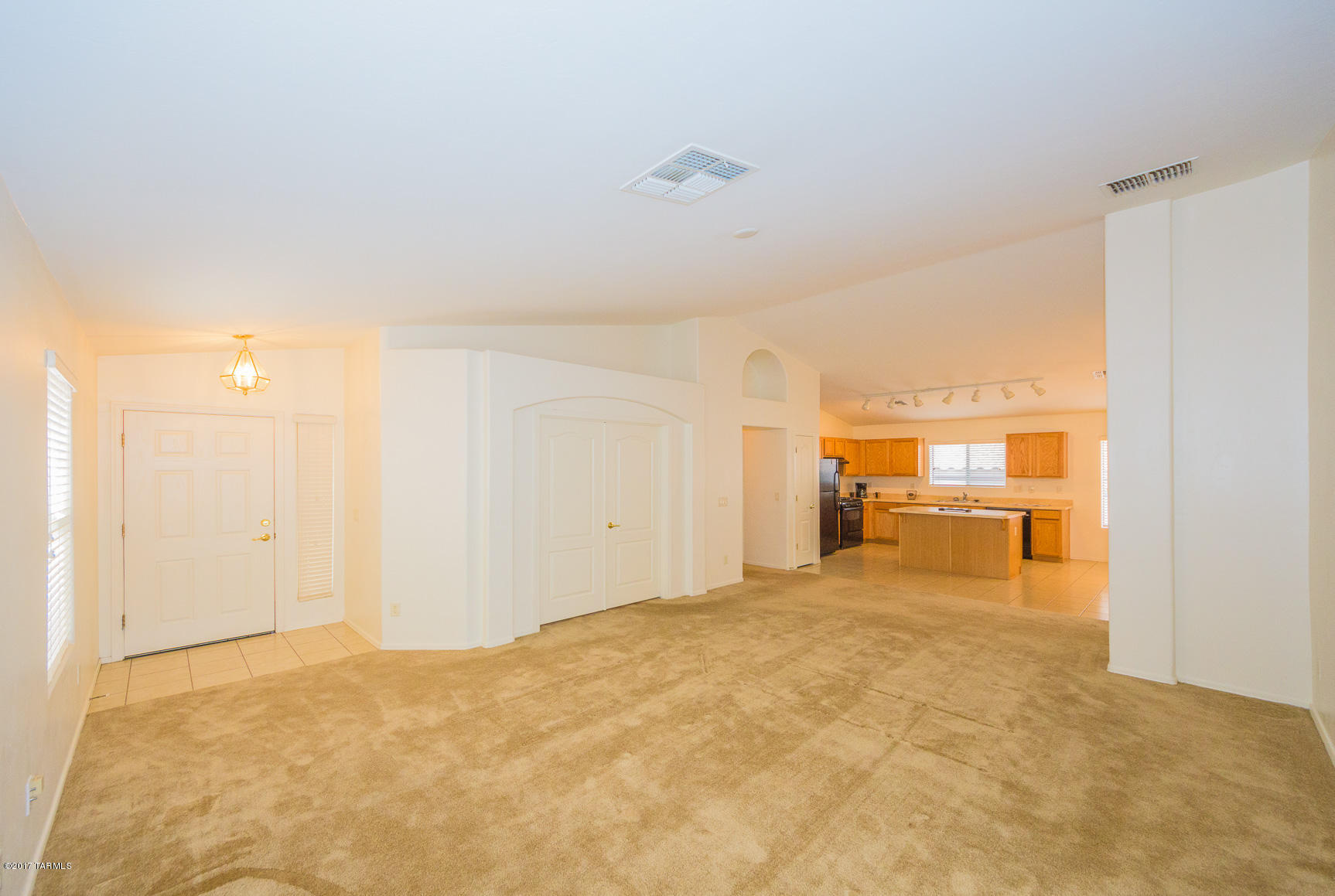 10886 South Arrowhead Spring Drive Vail, AZ 85641 - Photo 6 of 19