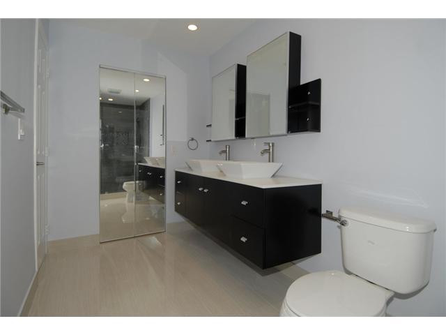 63 Greens Road, Unit 63 Hollywood, FL 33021 - Photo 14 of 25 Exterior Front