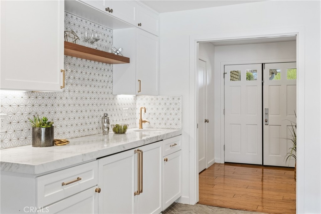 12669 Valley View Lane Redlands, CA 92373 - Photo 14 of 75