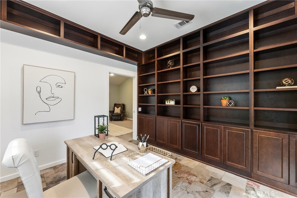 12669 Valley View Lane Redlands, CA 92373 - Photo 26 of 73