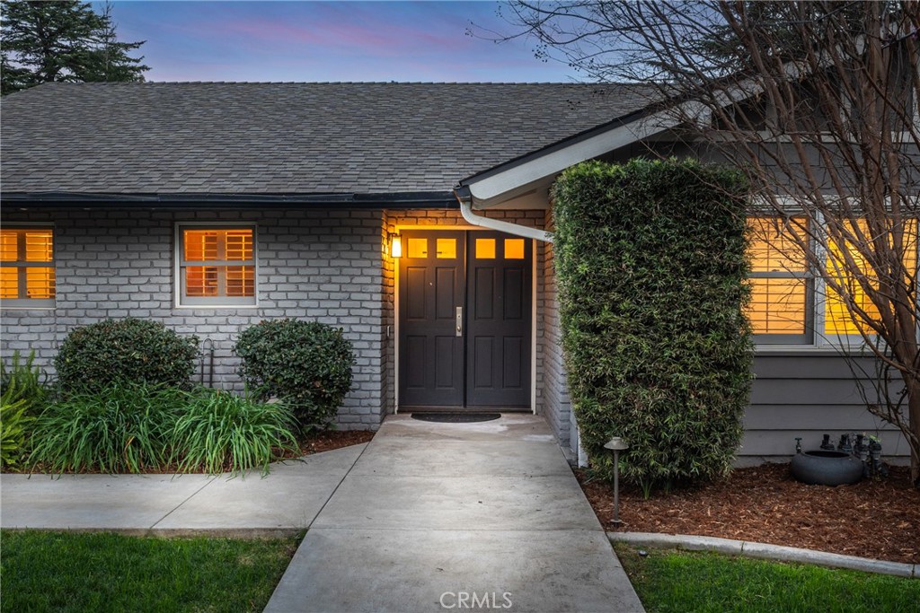 12669 Valley View Lane Redlands, CA 92373 - Photo 4 of 75