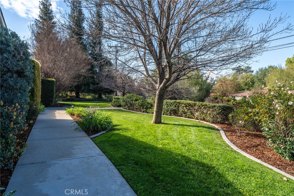 12669 Valley View Lane Redlands, CA 92373 - Photo 6 of 75