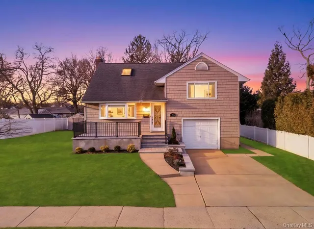 $848,888 | 1026 Barbara Court, North Bellmore, NY 11710