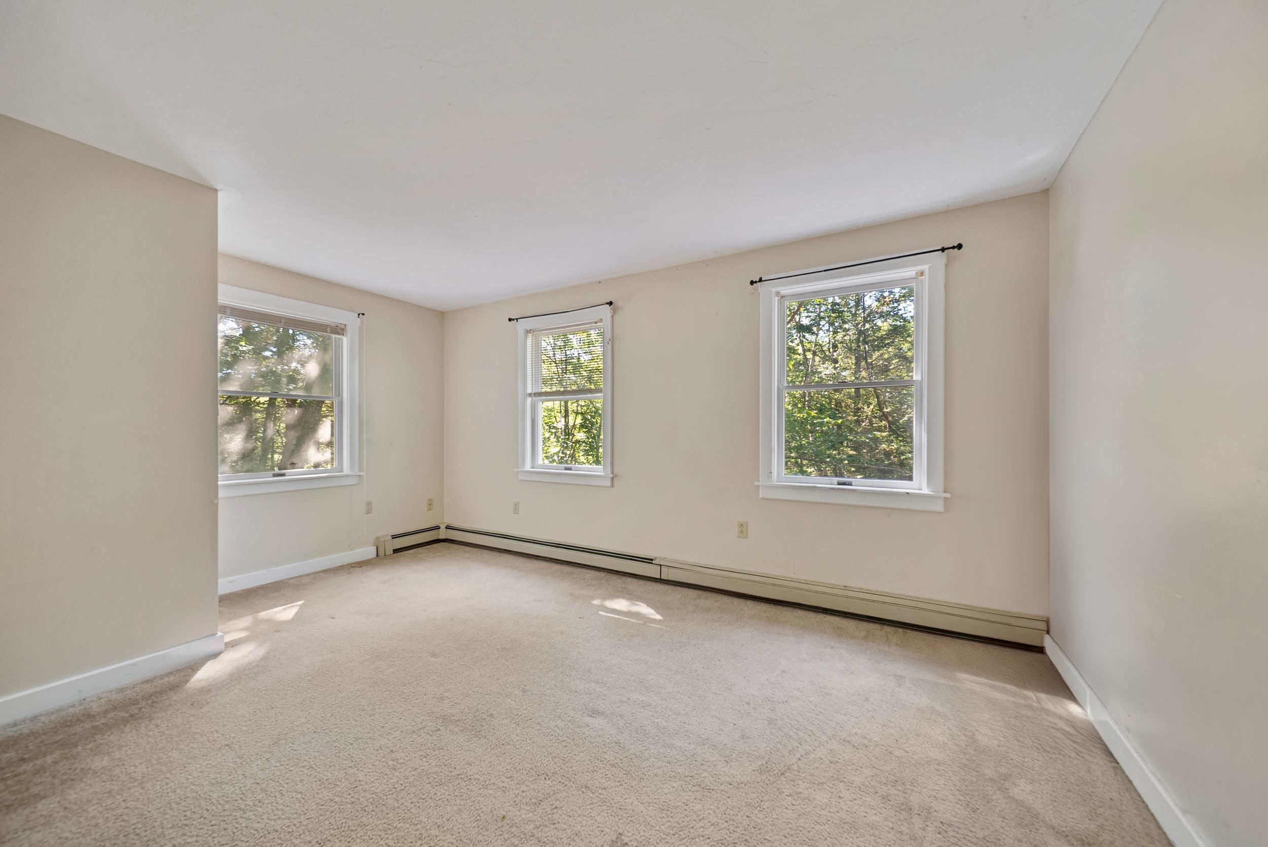 56 Tate Road Gilford, NH 03249 - Photo 12 of 38