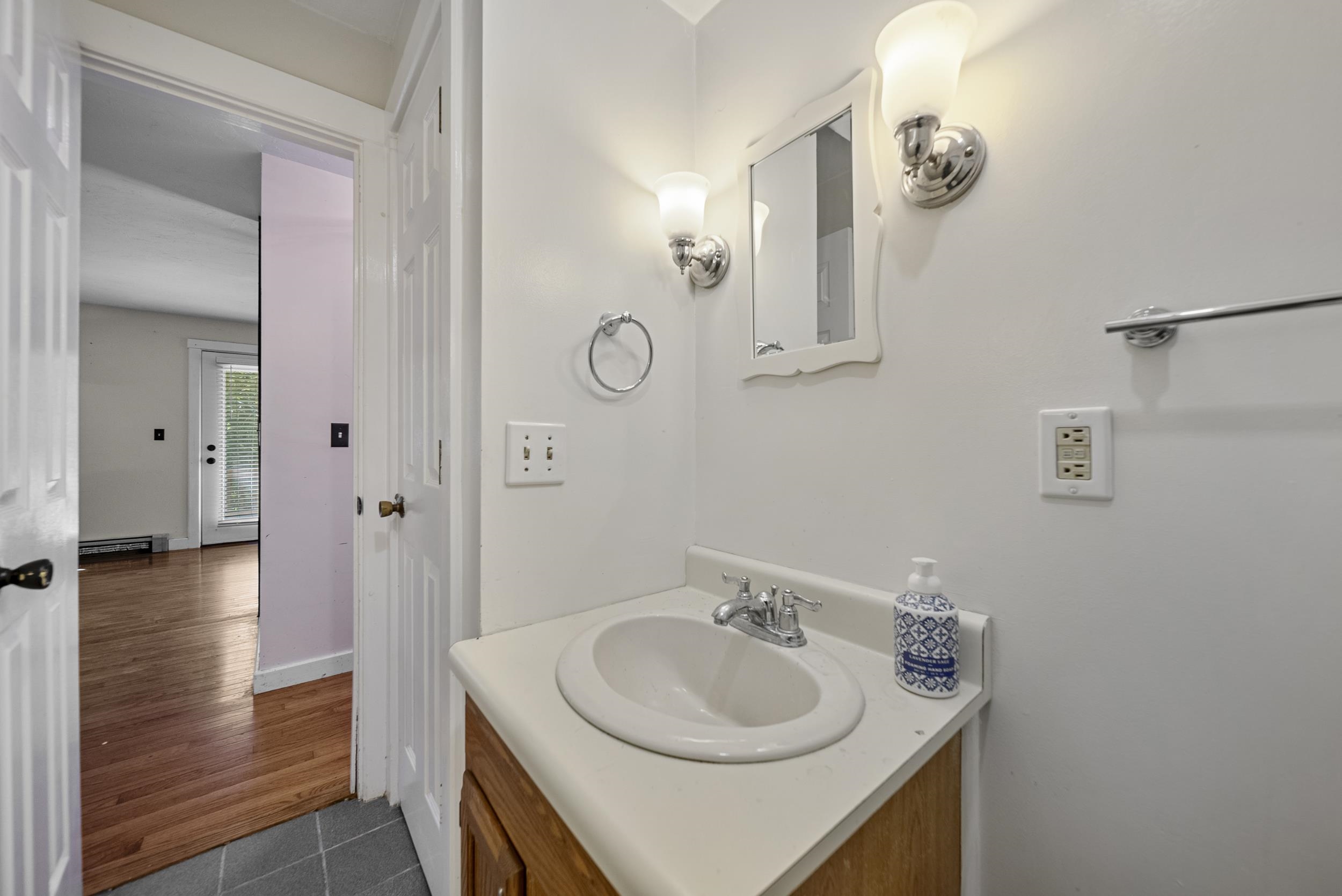 56 Tate Road Gilford, NH 03249 - Photo 21 of 38
