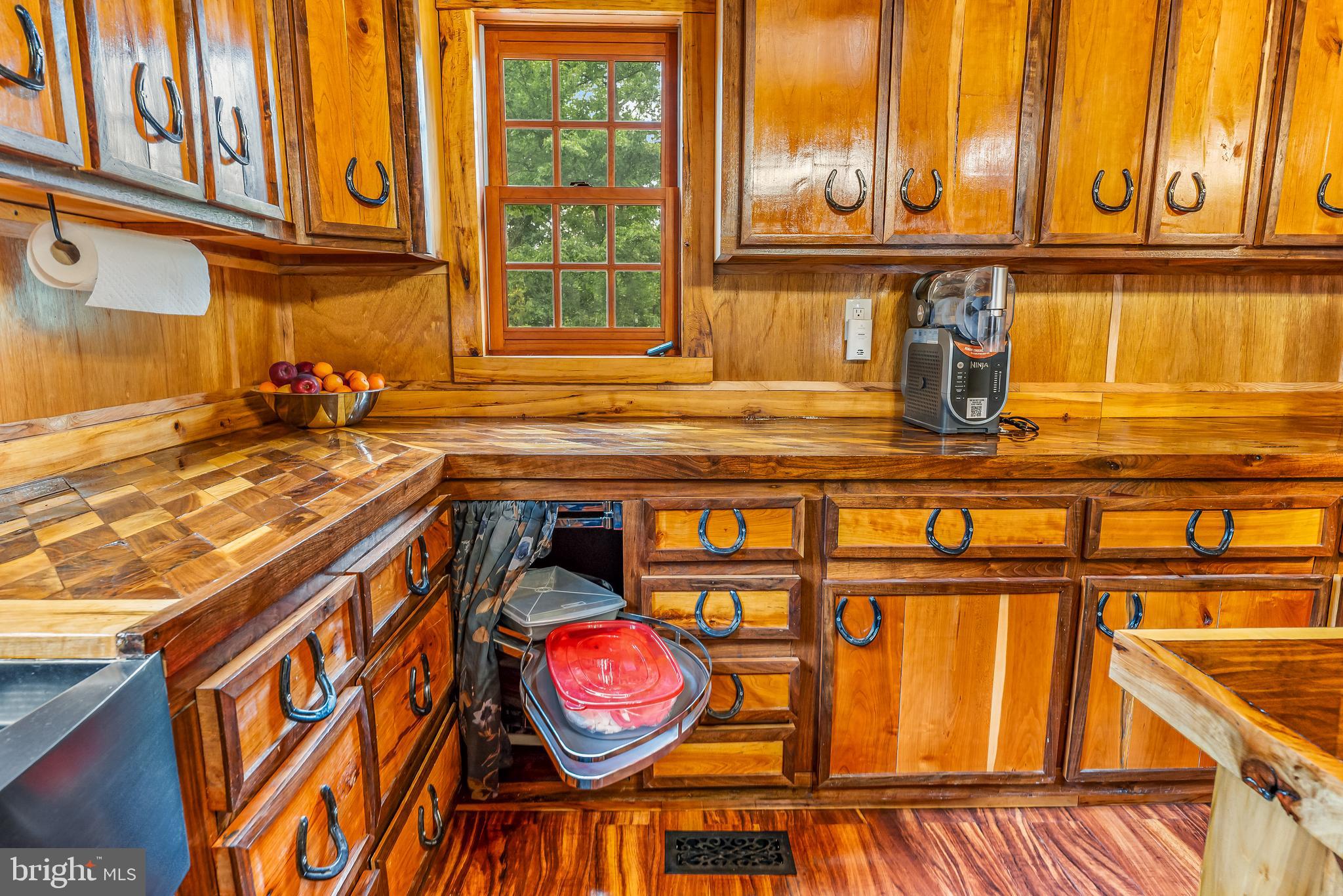 1305 Whispering Pines Road Paw Paw, WV 25434 - Photo 10 of 59