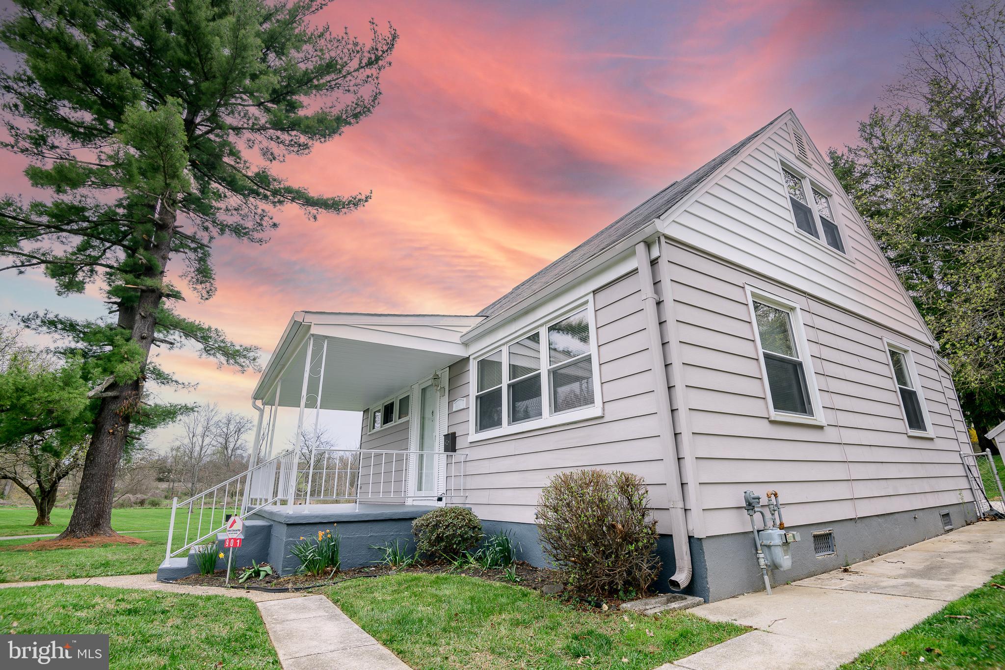 901 Templecliff Road Pikesville, MD 21208 - Photo 3 of 44