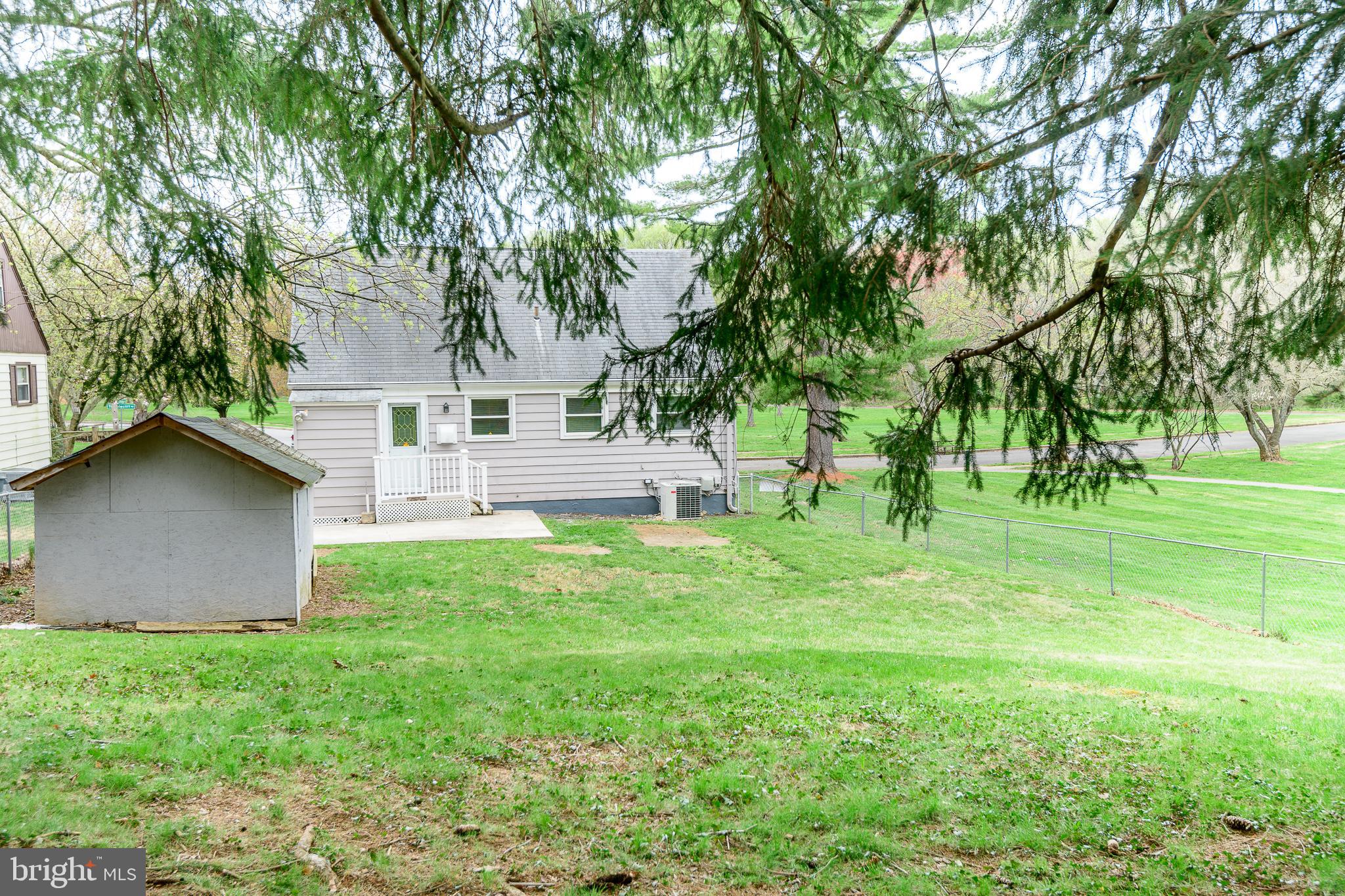 901 Templecliff Road Pikesville, MD 21208 - Photo 40 of 44