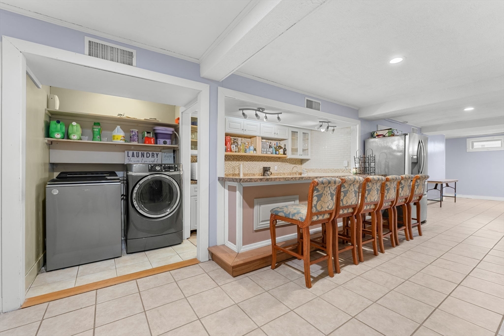 59 Briarcliff Road Brockton, MA 02301 - Photo 28 of 40
