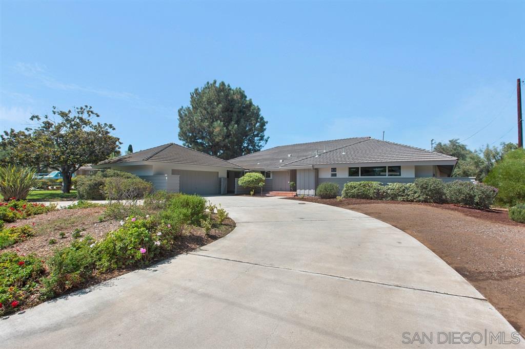 171 Old Ranch Road Chula Vista, CA 91910 - Photo 3 of 24