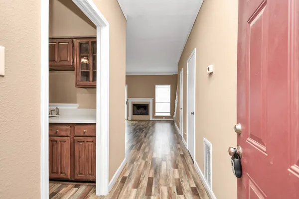 $1,700 | 12400 Brookglade Circle, Unit 47, Houston, TX 77099