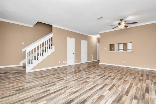 $1,700 | 12400 Brookglade Circle, Unit 47, Houston, TX 77099