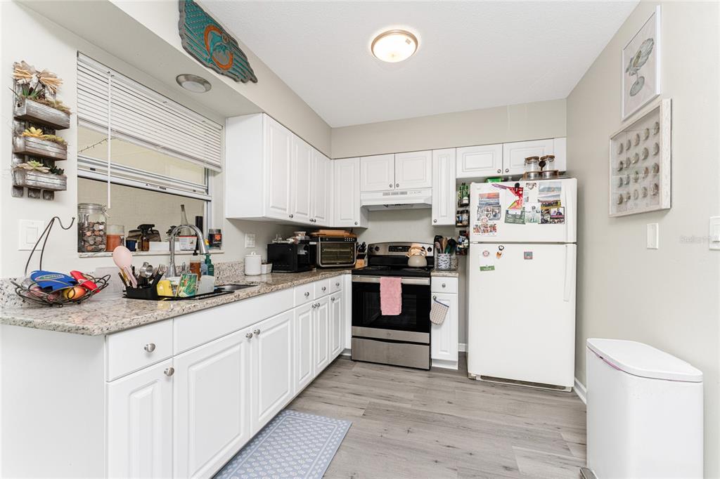 167 Golf Club Lane Venice, FL 34293 - Photo 11 of 57