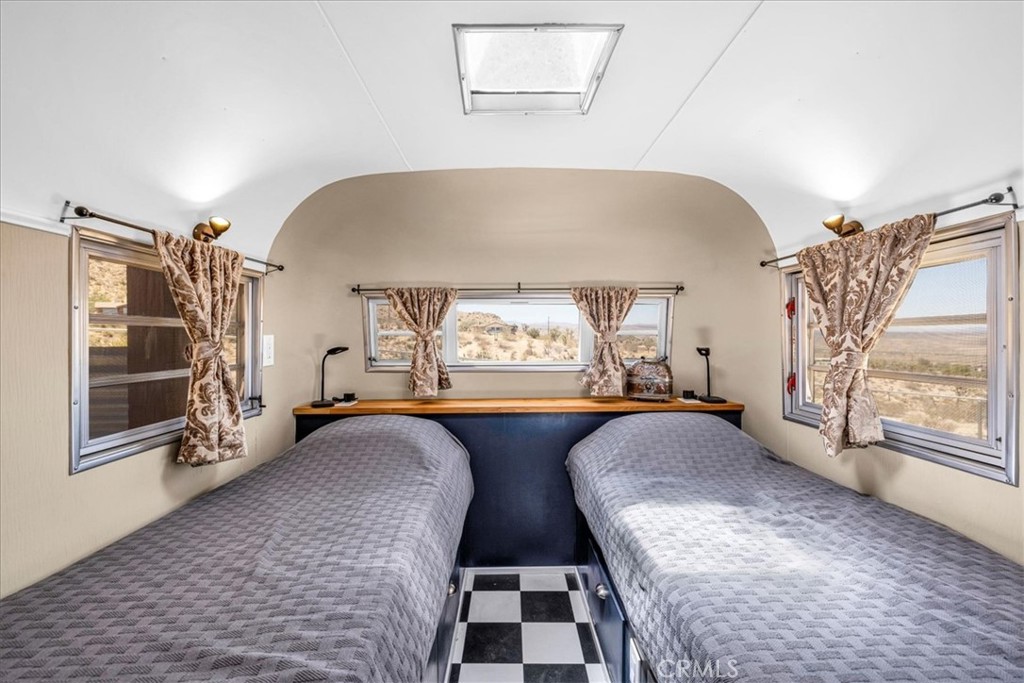 7880 Wesley Road Joshua Tree, CA 92252 - Photo 35 of 47