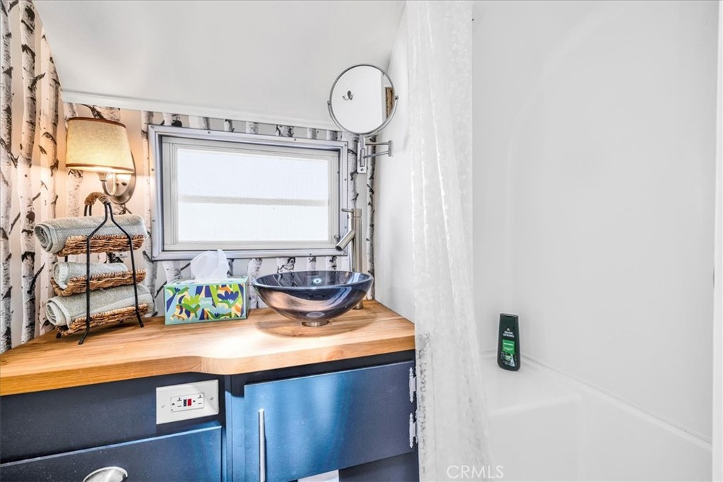 7880 Wesley Road Joshua Tree, CA 92252 - Photo 36 of 47