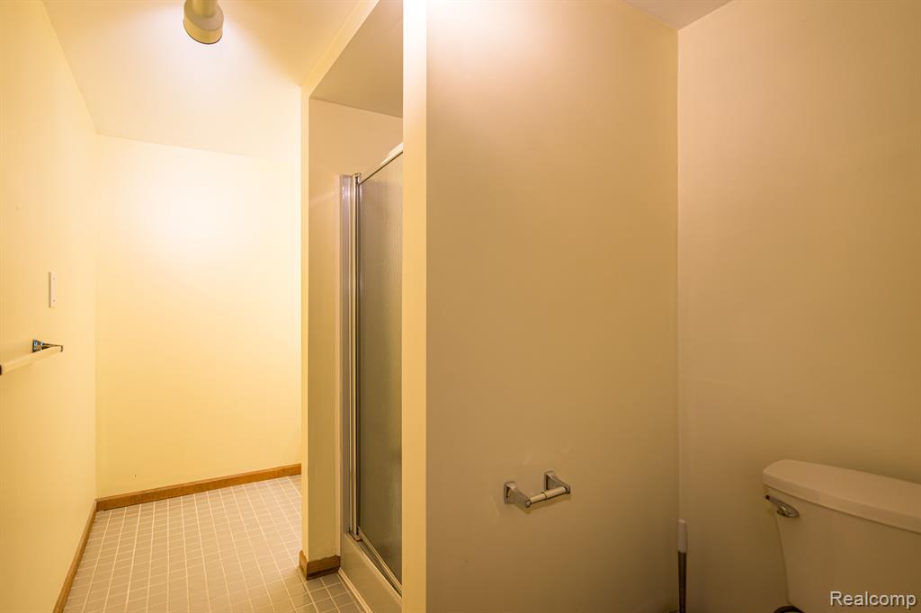22140 River Ridge Trail Farmington Hills, MI 48335 - Photo 22 of 27