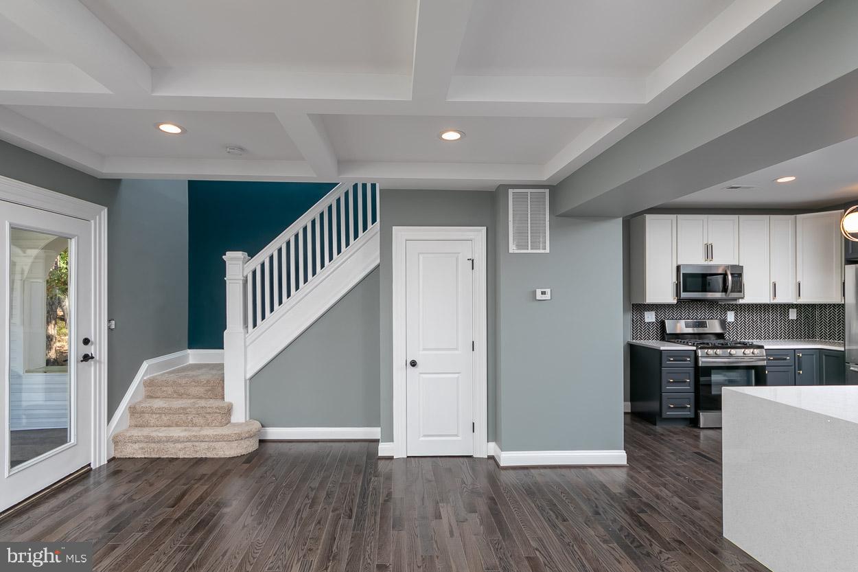 4103 Westchester Road Baltimore, MD 21216 - Photo 10 of 39