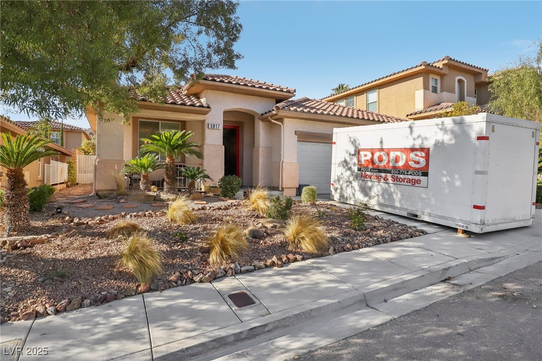 3817 Honey Ridge Court Las Vegas, NV 89135 - Photo 2 of 59