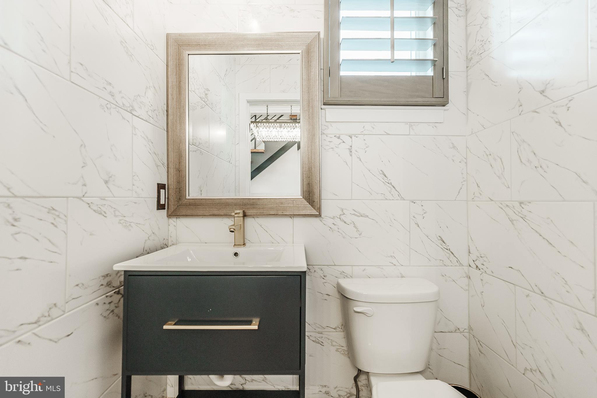 1935 Reed Street Philadelphia, PA 19146 - Photo 6 of 25