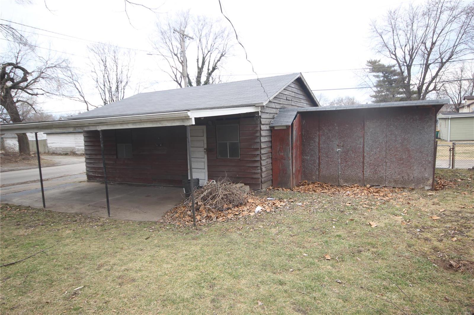 1301 Edwardsville Road Granite City, IL 62040 - Photo 14 of 15