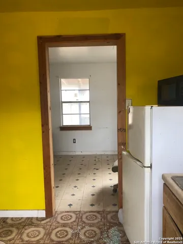 $175,000 | 156 County Road 781, Natalia, TX 78059