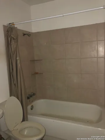 $175,000 | 156 County Road 781, Natalia, TX 78059