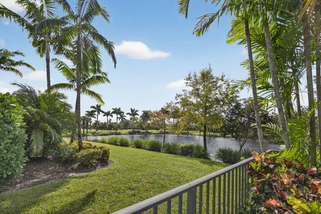 $949,000 | 221 Porgee Rock Place, Jupiter, FL 33458