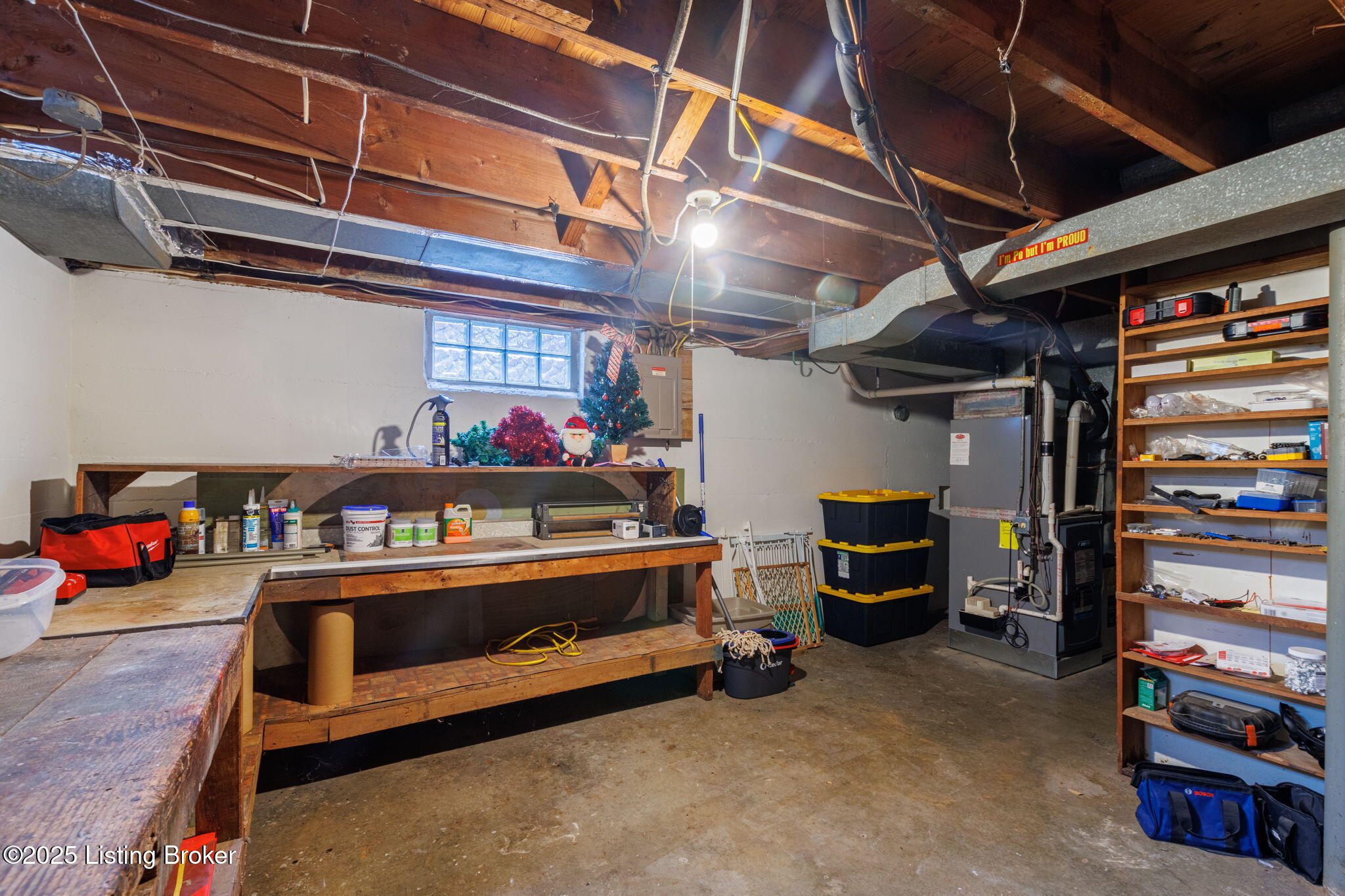 3811 Chevy Chase Road Louisville, KY 40218 - Photo 43 of 48 44-web-or-mls-696A9723-HDR