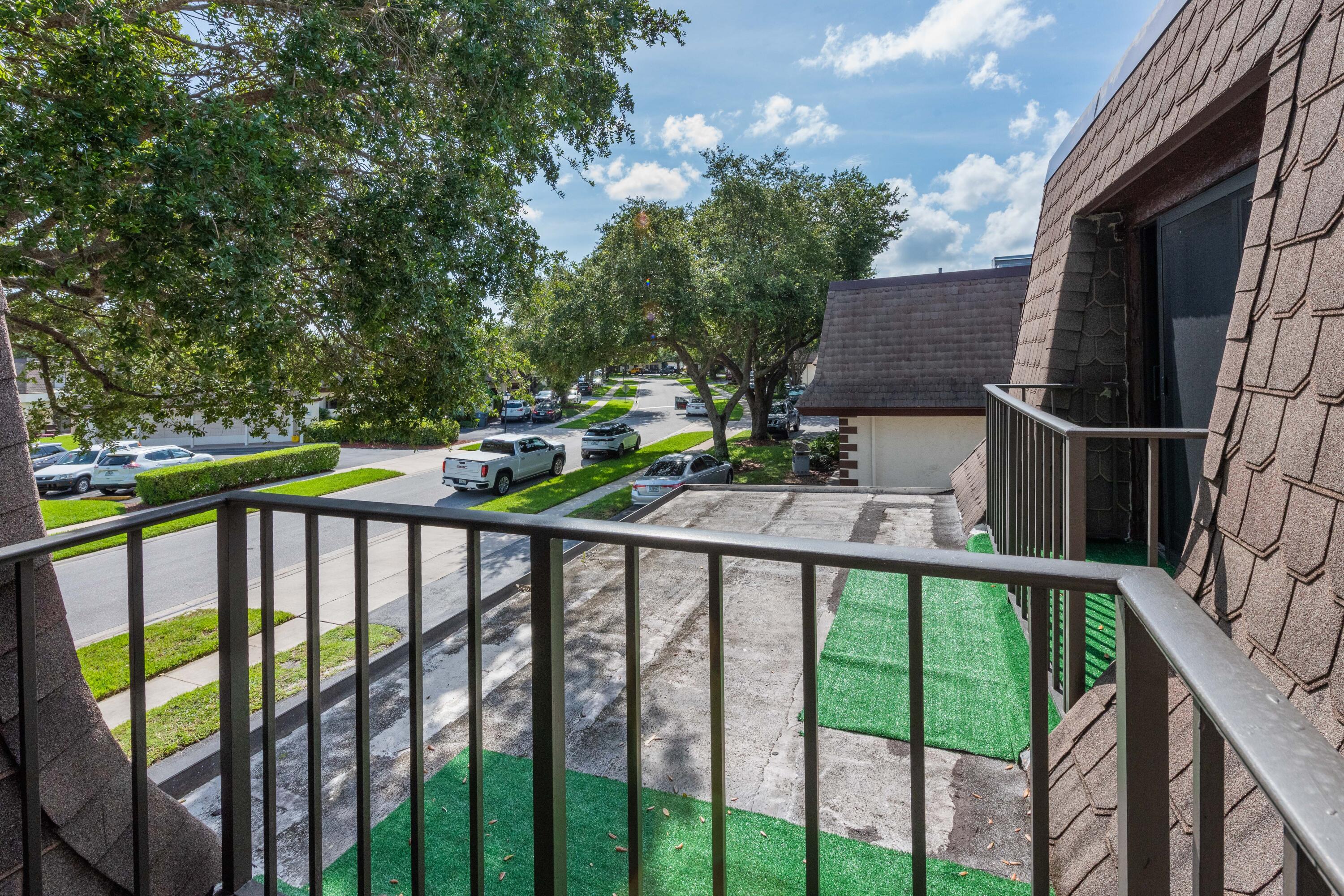9400 Southwest 61st Way, Unit B Boca Raton, FL 33428 - Photo 26 of 30 9400 SW 61st Way, B (26 of 30)