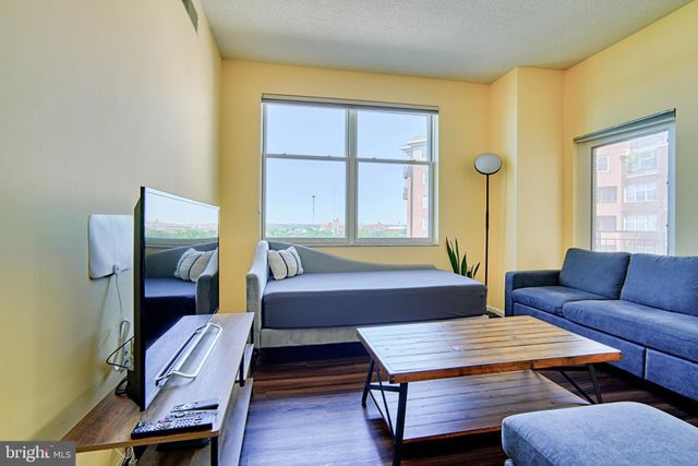 $275,000 | 3801 Canterbury Road, Unit 807, Baltimore, MD 21218