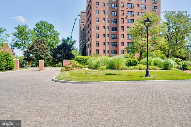 $275,000 | 3801 Canterbury Road, Unit 807, Baltimore, MD 21218