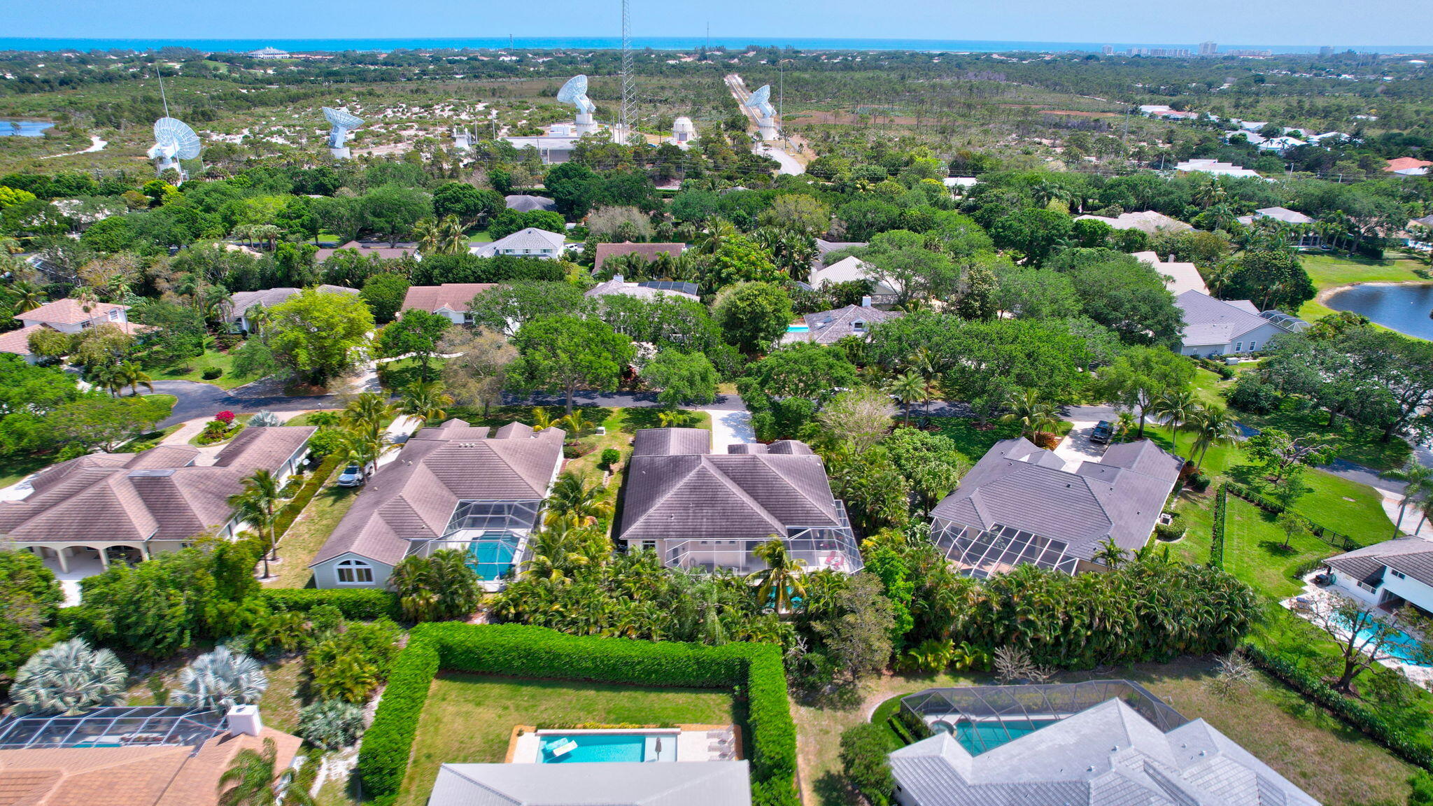 18310 Southeast Ridgeview Drive Jupiter, FL 33469 - Photo 45 of 51 71-web-or-mls-DJI_0139_40_41_42_43