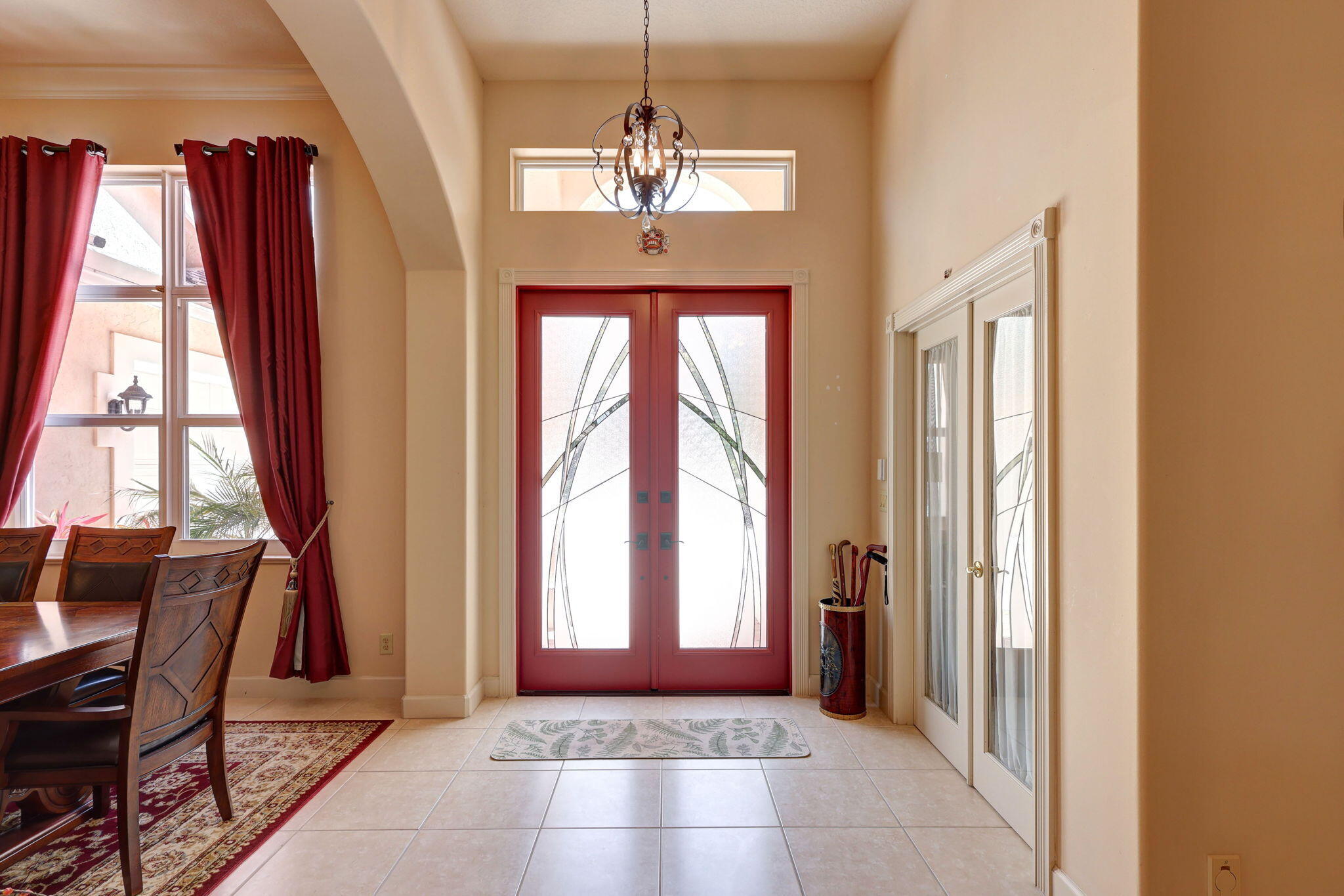 18310 Southeast Ridgeview Drive Jupiter, FL 33469 - Photo 5 of 51 5-web-or-mls-5P1A7214