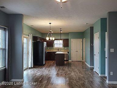 622 Golden Wing Road Mount Washington, KY 40047 - Photo 8 of 42 0549592b1c0a0f423355ce5a50ecd7f5-cc_ft_3